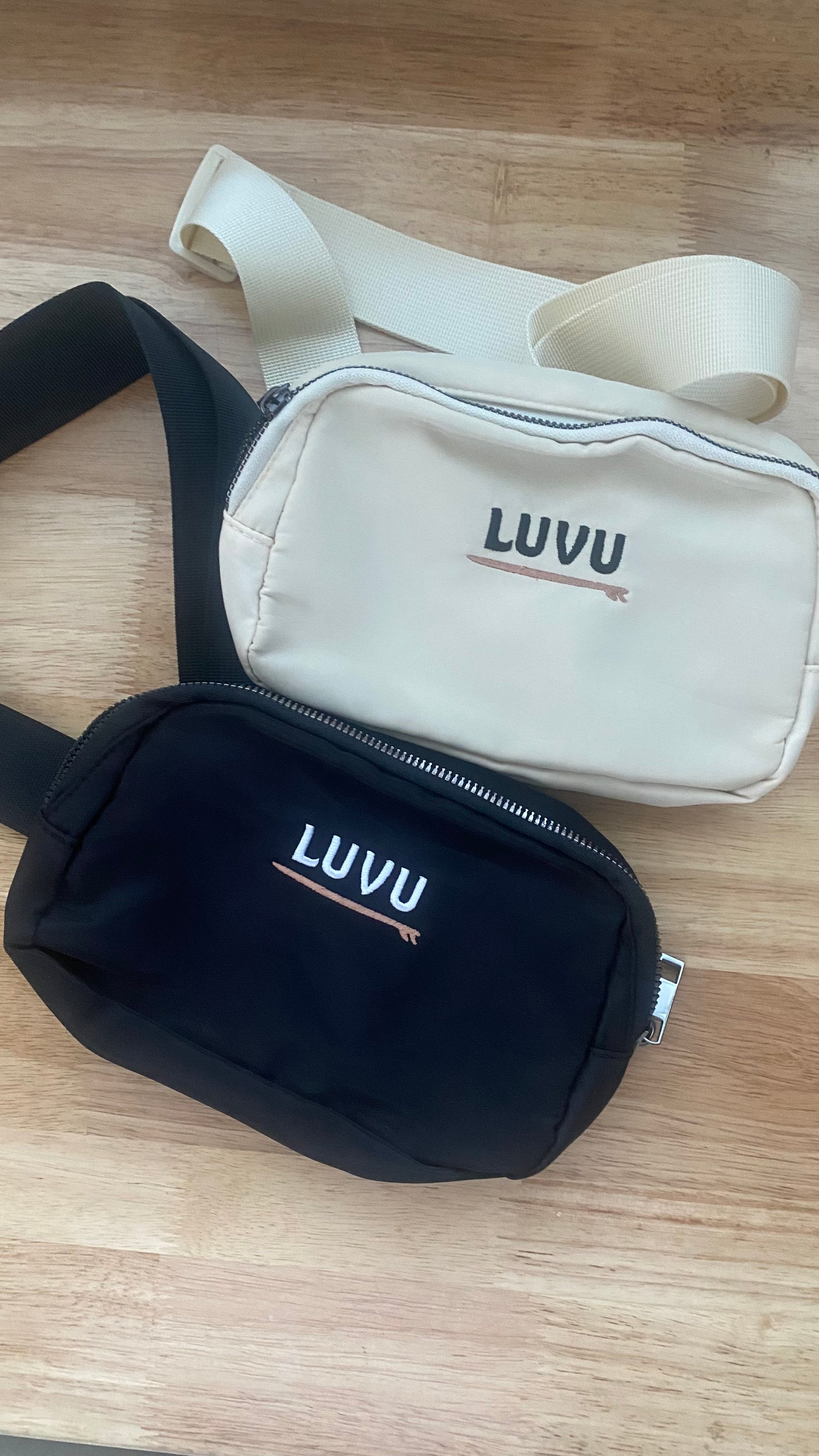 Shop Louis Vuitton ONTHEGO 【LOUIS VUITTON】On The Go bag (M22976) by  SaKURa_JAPAN